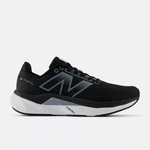 NEW BALANCE PROPEL V5